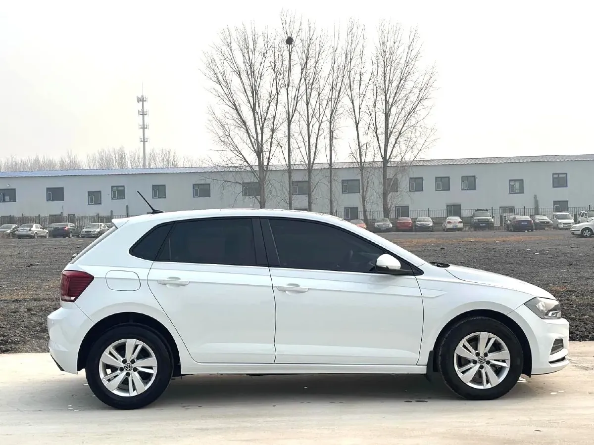 2023 Volkswagen Polo 1.5L 113HP L4 6AT,autocango,china used car exporter,china ev exporter,chinese used car exporter,chinese used ev exporter