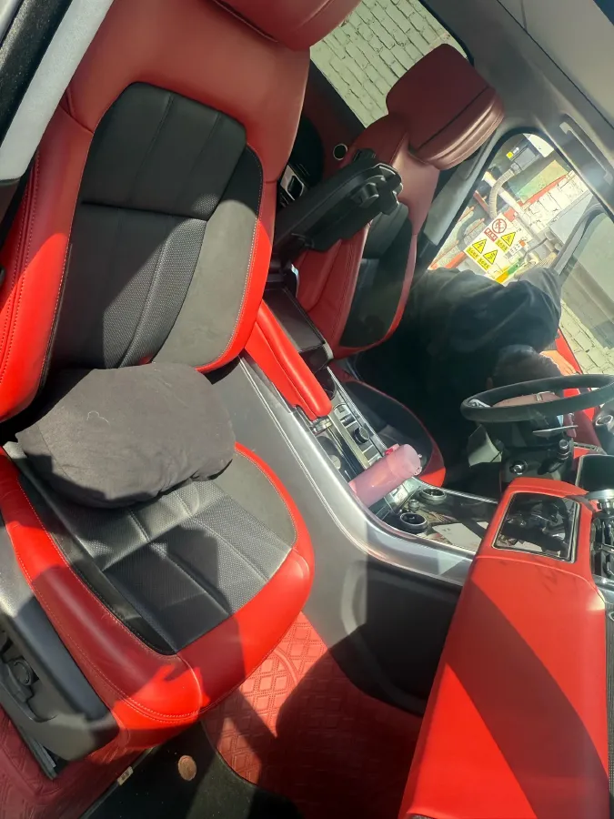 2022 Land Rover Range Rover Sport 3.0T 400HP L6 8AT,autocango,china used car exporter,china ev exporter,chinese used car exporter,chinese used ev exporter