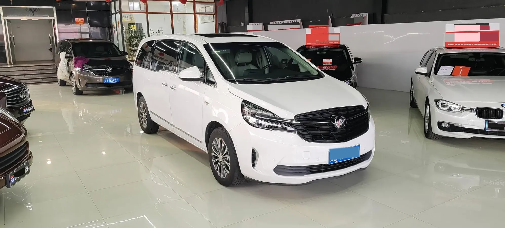 2021 Buick GL8 2.0T 237HP L4 9AT,autocango,china used car exporter,china ev exporter,chinese used car exporter,chinese used ev exporter