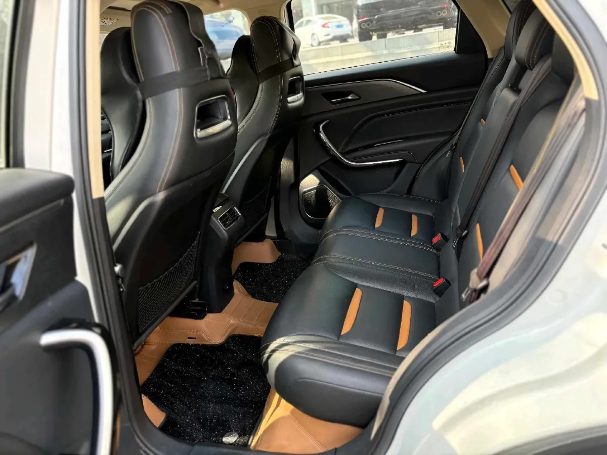 2019 Bestune T77 1.2T 143HP L4 7DCT,autocango,china used car exporter,china ev exporter,chinese used car exporter,chinese used ev exporter