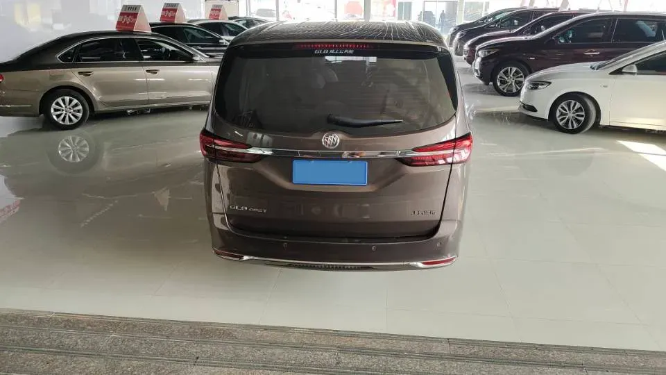 2021 Buick GL8 2.0T 237HP L4 9AT,autocango,china used car exporter,china ev exporter,chinese used car exporter,chinese used ev exporter