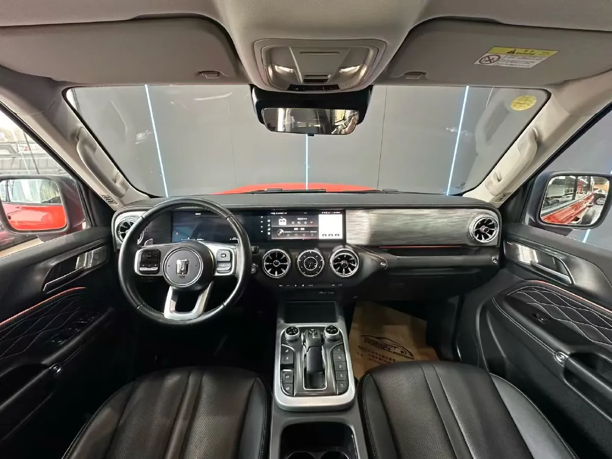 2023 Tank 300 2.0T 227HP L4 8AT,autocango,china used car exporter,china ev exporter,chinese used car exporter,chinese used ev exporter