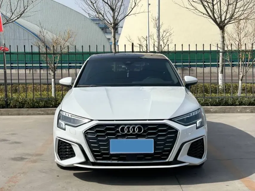 2024 Audi A3 1.4T 150HP L4 7DCT,autocango,china used car exporter,china ev exporter,chinese used car exporter,chinese used ev exporter
