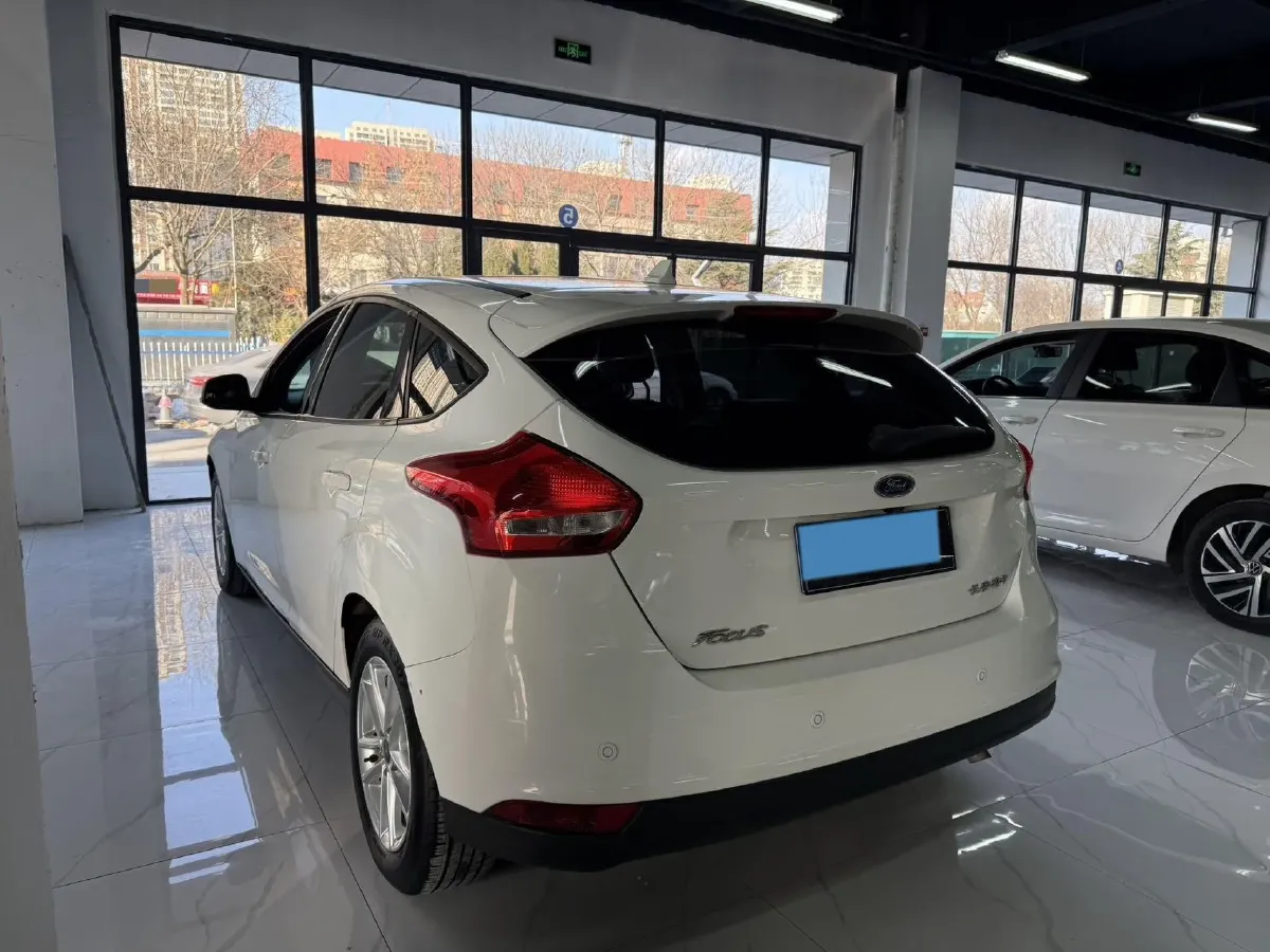 2018 Ford Focus 1.6L 125HP L4 6DCT,autocango,china used car exporter,china ev exporter,chinese used car exporter,chinese used ev exporter