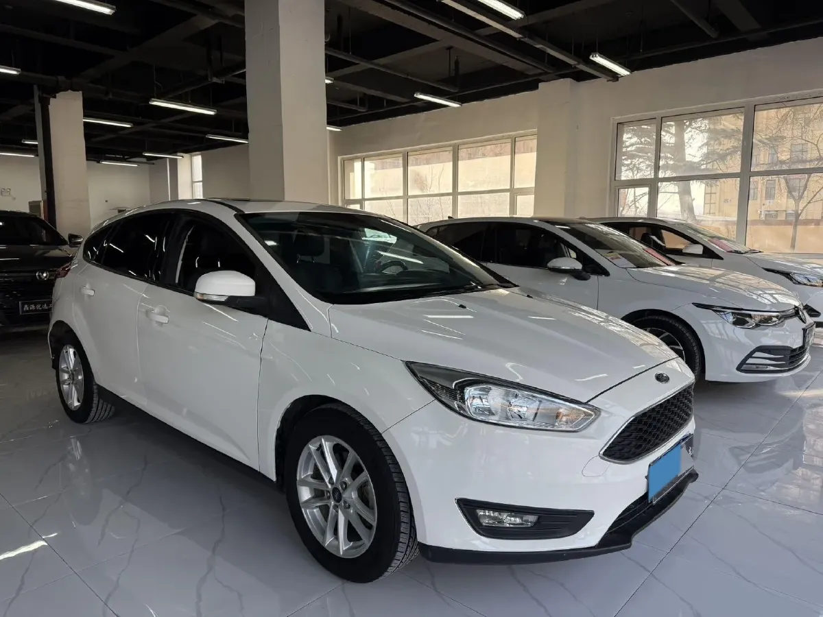2018 Ford Focus 1.6L 125HP L4 6DCT,autocango,china used car exporter,china ev exporter,chinese used car exporter,chinese used ev exporter