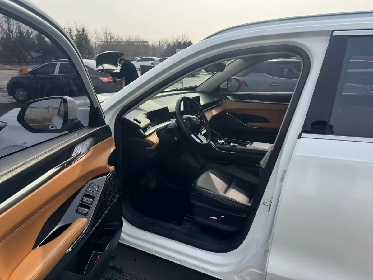 2021 Haval H6 1.5T 169HP L4 7DCT,autocango,china used car exporter,china ev exporter,chinese used car exporter,chinese used ev exporter