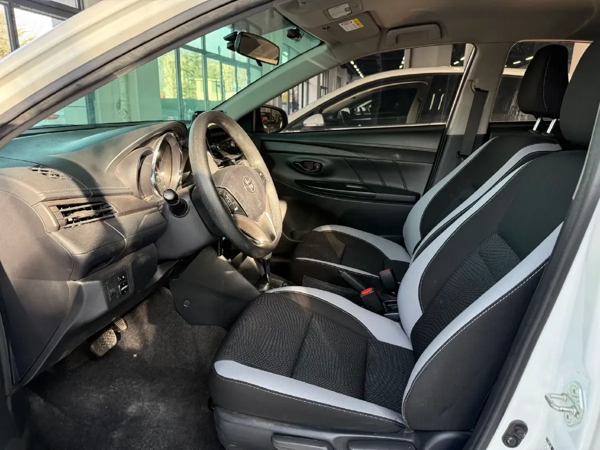 2022 Toyota Yaris L 1.5L 112HP L4 CVT,autocango,china used car exporter,china ev exporter,chinese used car exporter,chinese used ev exporter