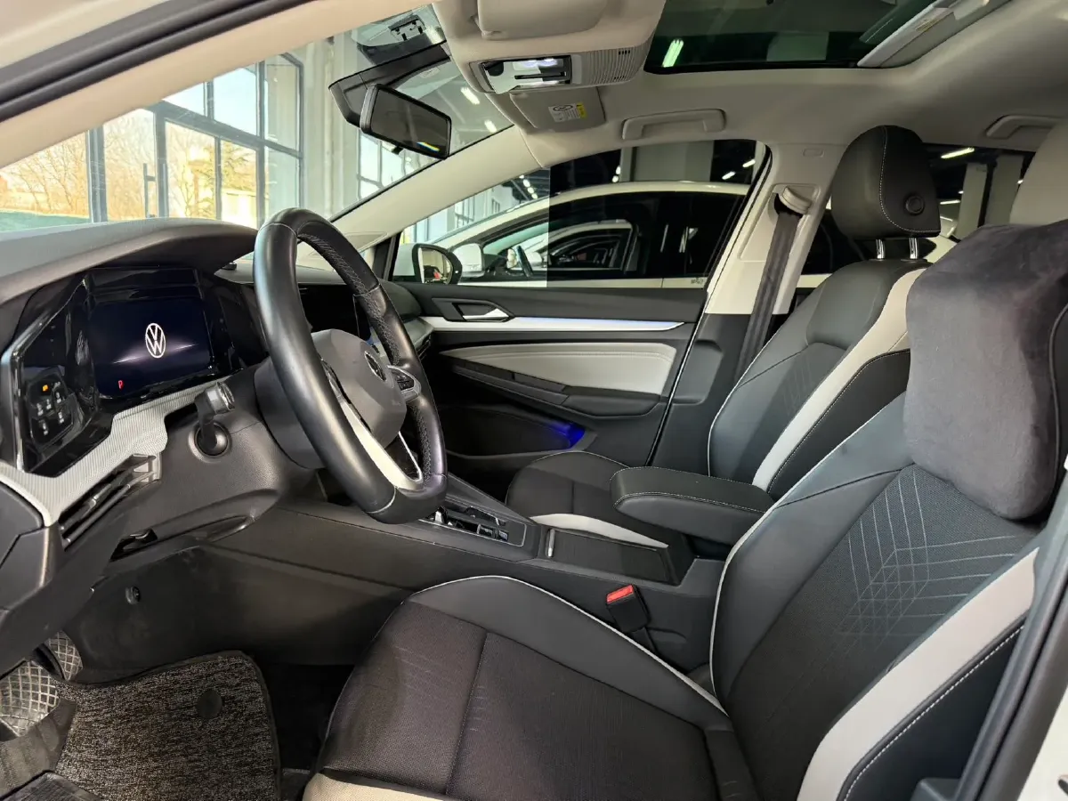 2021 Volkswagen Golf 1.4T 150HP L4 7DCT,autocango,china used car exporter,china ev exporter,chinese used car exporter,chinese used ev exporter