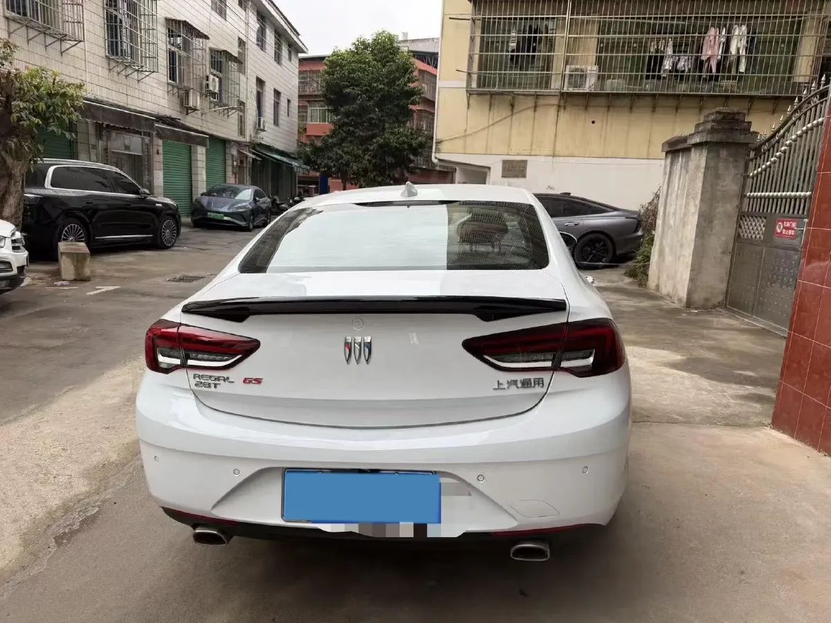 2025 Buick Regal 2.0T 237HP L4 9AT,autocango,china used car exporter,china ev exporter,chinese used car exporter,chinese used ev exporter