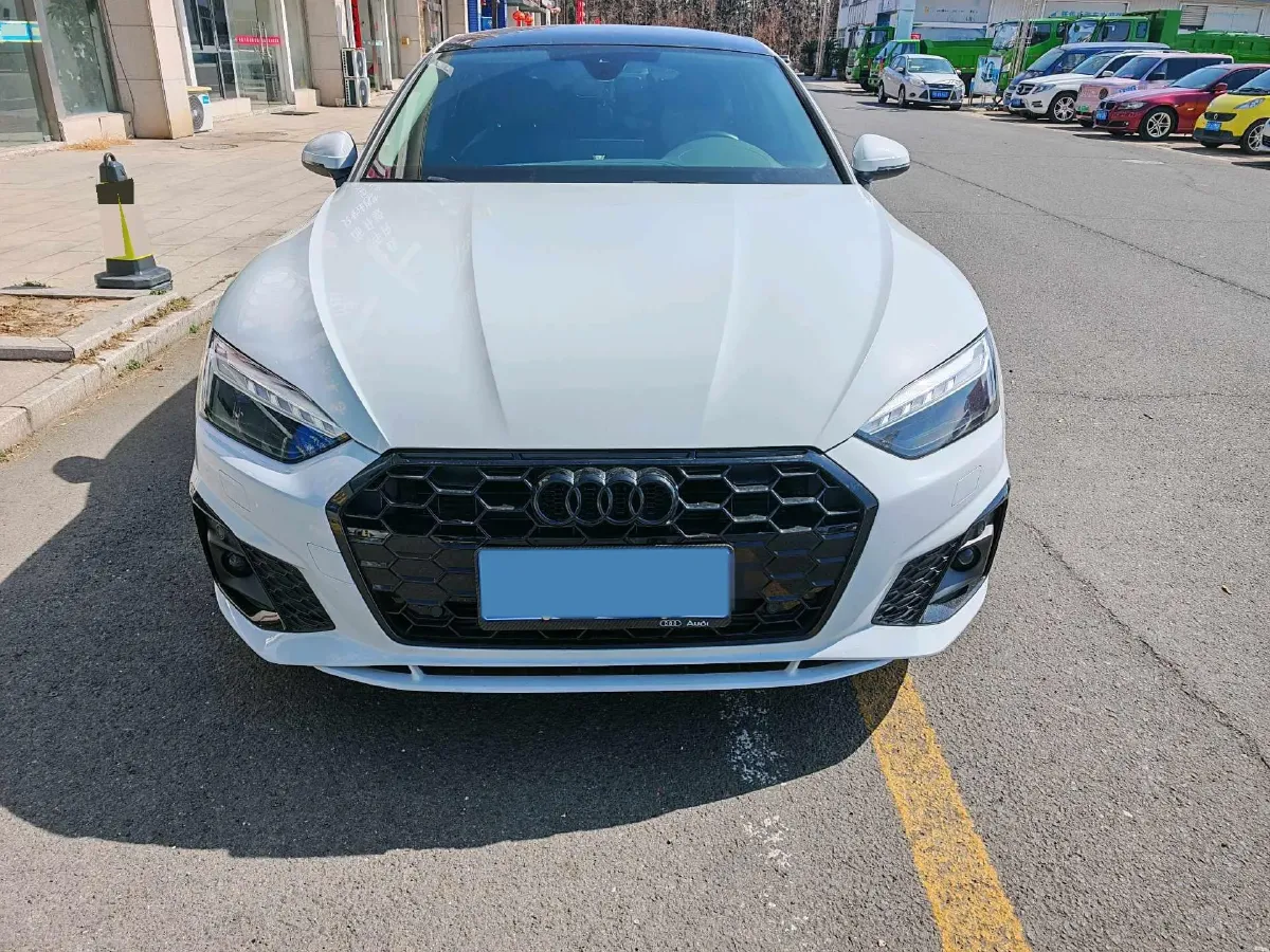 2022 Audi A5 2.0T 204HP L4 7DCT,autocango,china used car exporter,china ev exporter,chinese used car exporter,chinese used ev exporter