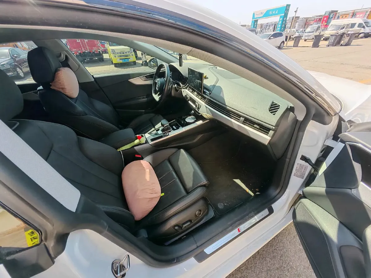 2022 Audi A5 2.0T 204HP L4 7DCT,autocango,china used car exporter,china ev exporter,chinese used car exporter,chinese used ev exporter