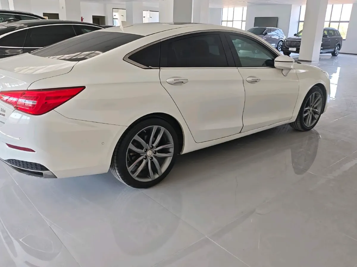 2018 HongQi H5 1.8T 186HP L4 6AT,autocango,china used car exporter,china ev exporter,chinese used car exporter,chinese used ev exporter