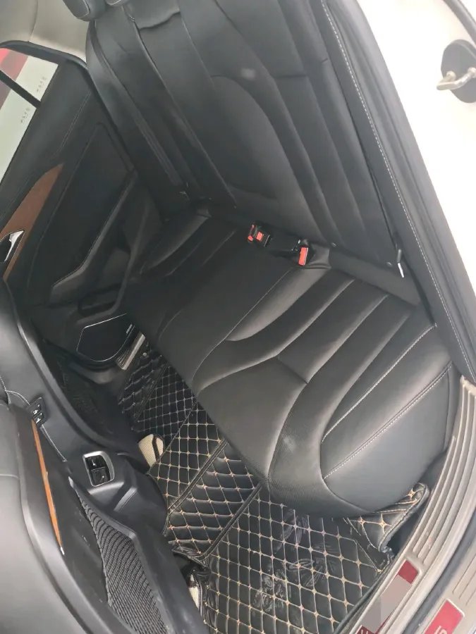 2018 HongQi H5 1.8T 186HP L4 6AT,autocango,china used car exporter,china ev exporter,chinese used car exporter,chinese used ev exporter