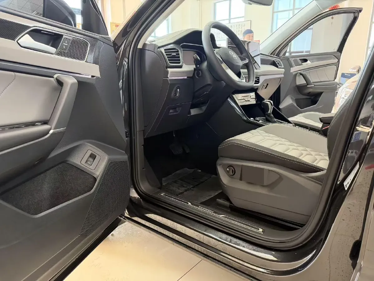 2023 Volkswagen Tayron 1.4T 150HP L4 7DCT,autocango,china used car exporter,china ev exporter,chinese used car exporter,chinese used ev exporter