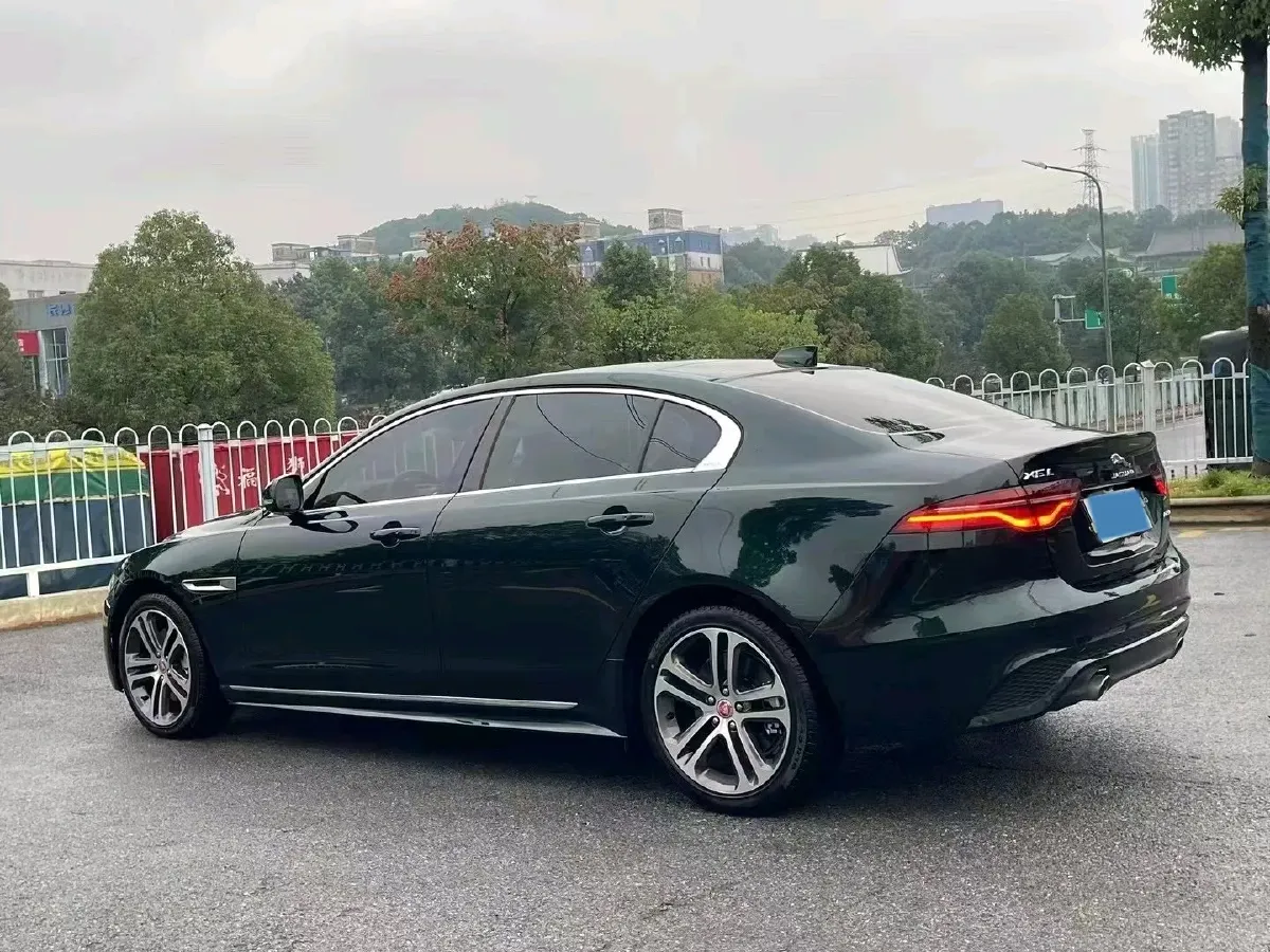 2022 Jaguar XEL 2.0T 200HP L4 8AT,autocango,china used car exporter,china ev exporter,chinese used car exporter,chinese used ev exporter