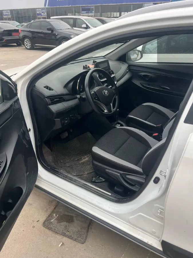 2022 Toyota Yaris L 1.5L 112HP L4 CVT,autocango,china used car exporter,china ev exporter,chinese used car exporter,chinese used ev exporter