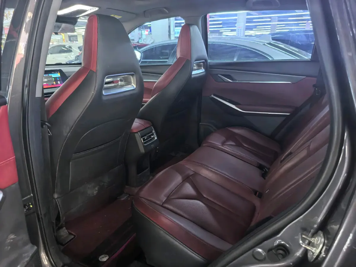 2022 ChangAn CS75 Plus 1.5T 178HP L4 6AT,autocango,china used car exporter,china ev exporter,chinese used car exporter,chinese used ev exporter