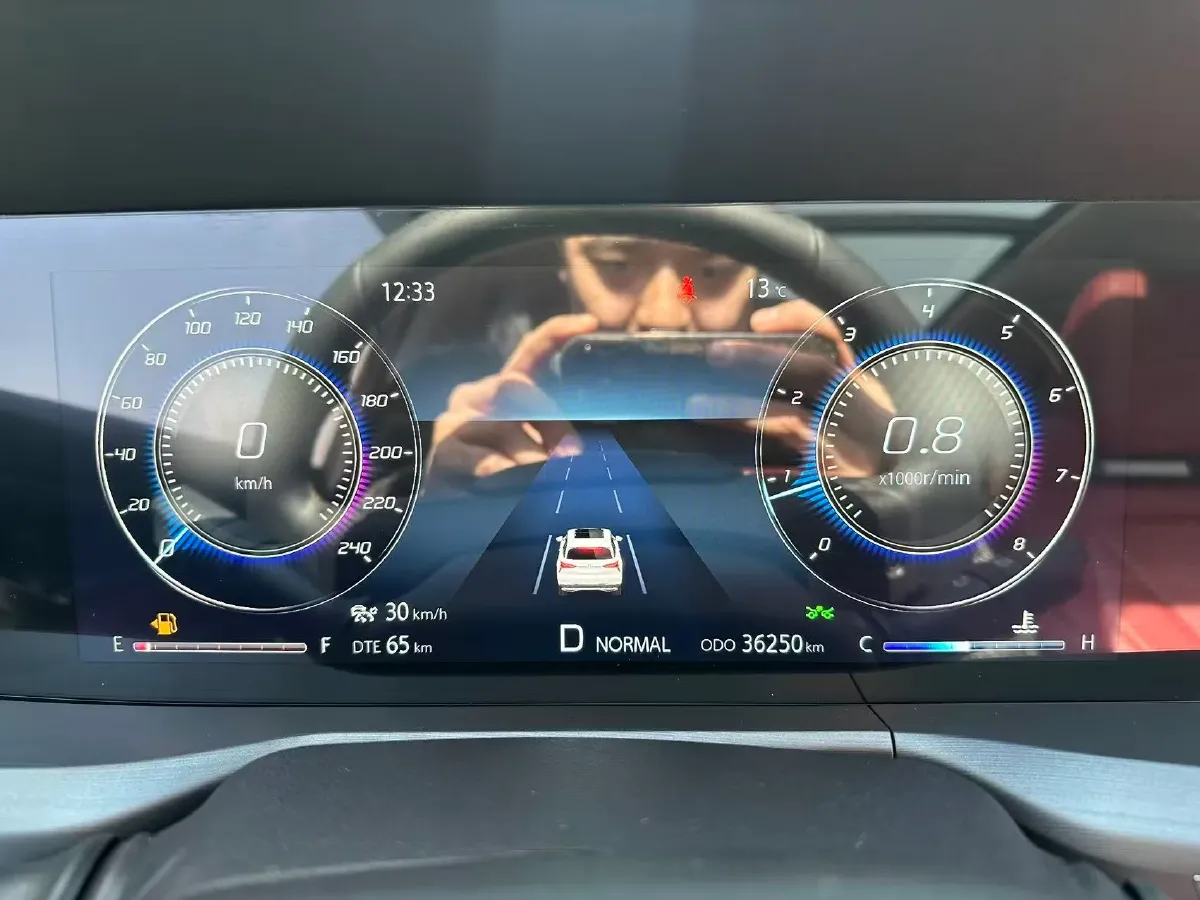 2022 ChangAn CS75 Plus 2.0T 233HP L4 8AT,autocango,china used car exporter,china ev exporter,chinese used car exporter,chinese used ev exporter