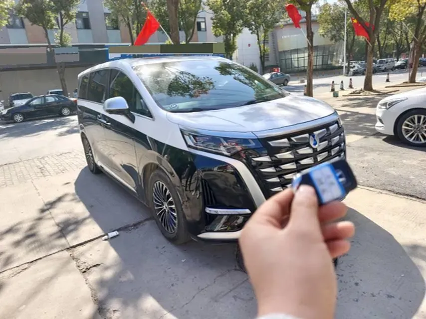 2024 Denza D9 1.5T 139HP L4 E-CVT PHEV 40KWH,autocango,china used car exporter,china ev exporter,chinese used car exporter,chinese used ev exporter
