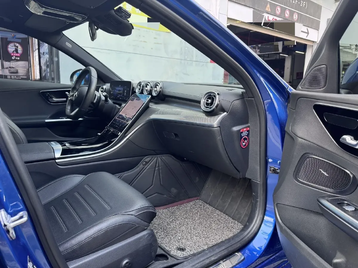 2022 Mercedes-Benz C Class 1.5T 204HP L4 9AT,autocango,china used car exporter,china ev exporter,chinese used car exporter,chinese used ev exporter