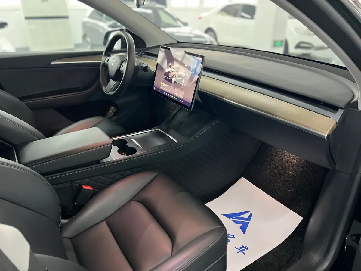 2022 Tesla Model Y BEV 60KWH,autocango,china used car exporter,china ev exporter,chinese used car exporter,chinese used ev exporter