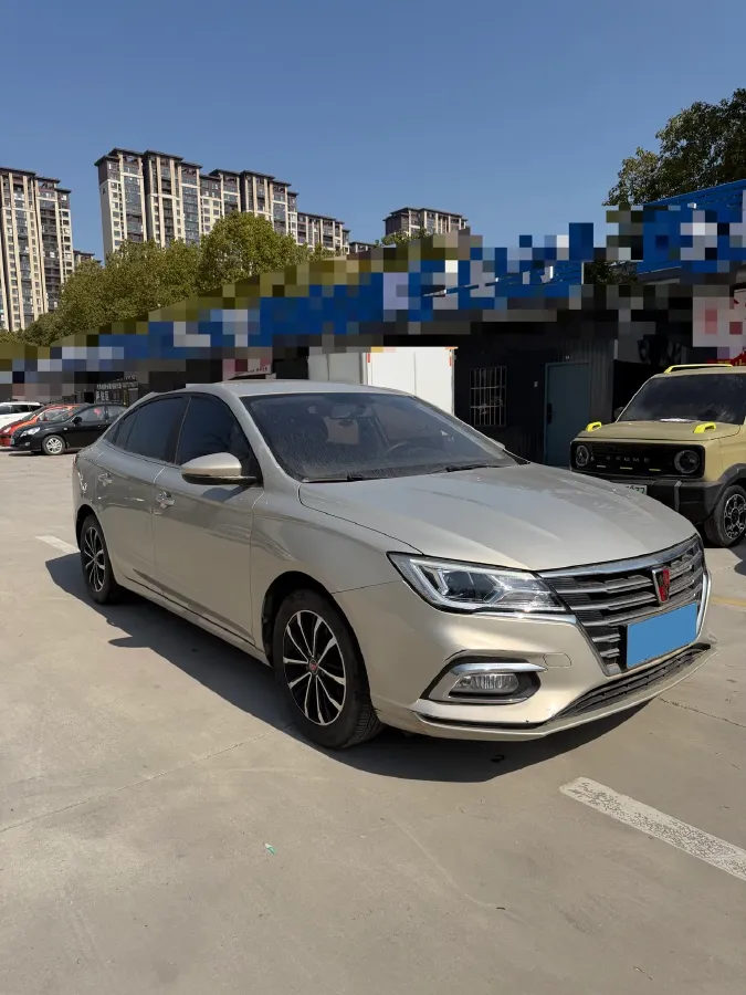 2019 Roewe i5 1.5L 120HP L4 5MT,autocango,china used car exporter,china ev exporter,chinese used car exporter,chinese used ev exporter