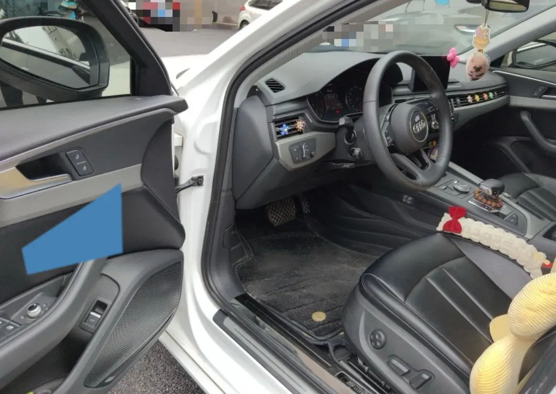 2019 Audi A4L 2.0T 190HP L4 7DCT,autocango,china used car exporter,china ev exporter,chinese used car exporter,chinese used ev exporter