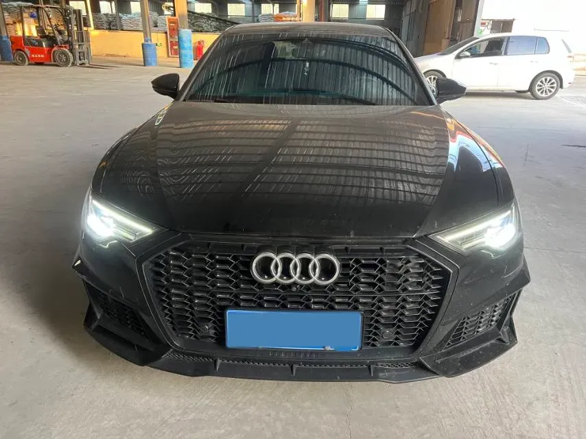 2024 Audi A6L 2.0T 245HP L4 7DCT,autocango,china used car exporter,china ev exporter,chinese used car exporter,chinese used ev exporter