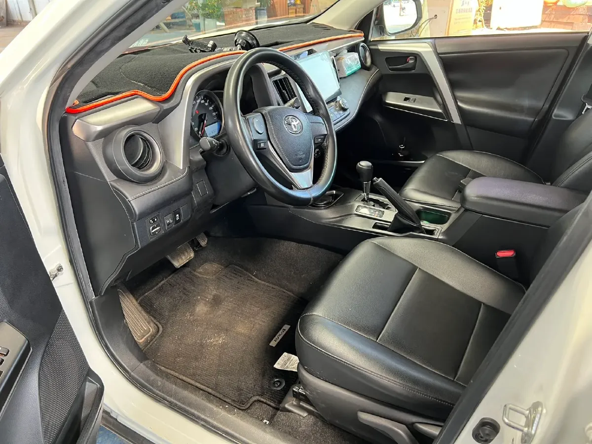 2019 Toyota Camry 2.0L 178HP L4 CVT,autocango,china used car exporter,china ev exporter,chinese used car exporter,chinese used ev exporter