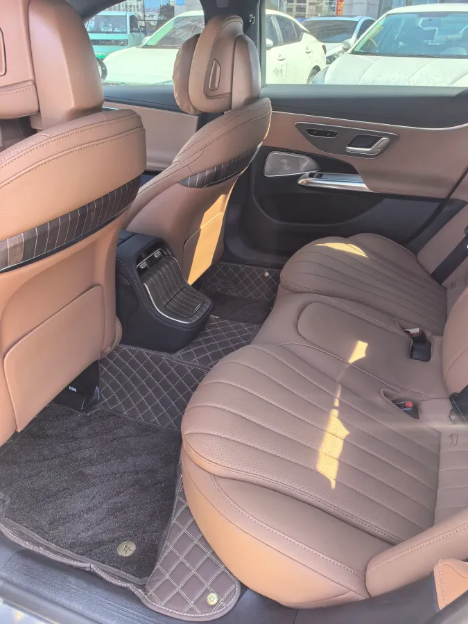 2025 Mercedes-Benz E Class 2.0T 258HP L4 9AT,autocango,china used car exporter,china ev exporter,chinese used car exporter,chinese used ev exporter