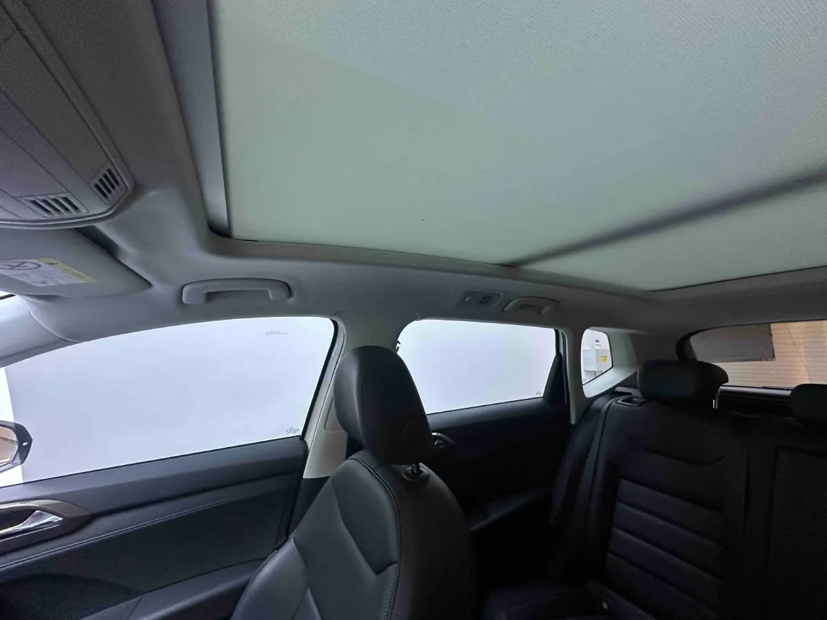 2021 Volkswagen Tharu 1.4T 150HP L4 7DCT,autocango,china used car exporter,china ev exporter,chinese used car exporter,chinese used ev exporter