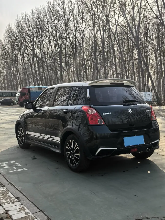 2016 Suzuki Swift 1.5L 103HP L4 4AT,autocango,china used car exporter,china ev exporter,chinese used car exporter,chinese used ev exporter