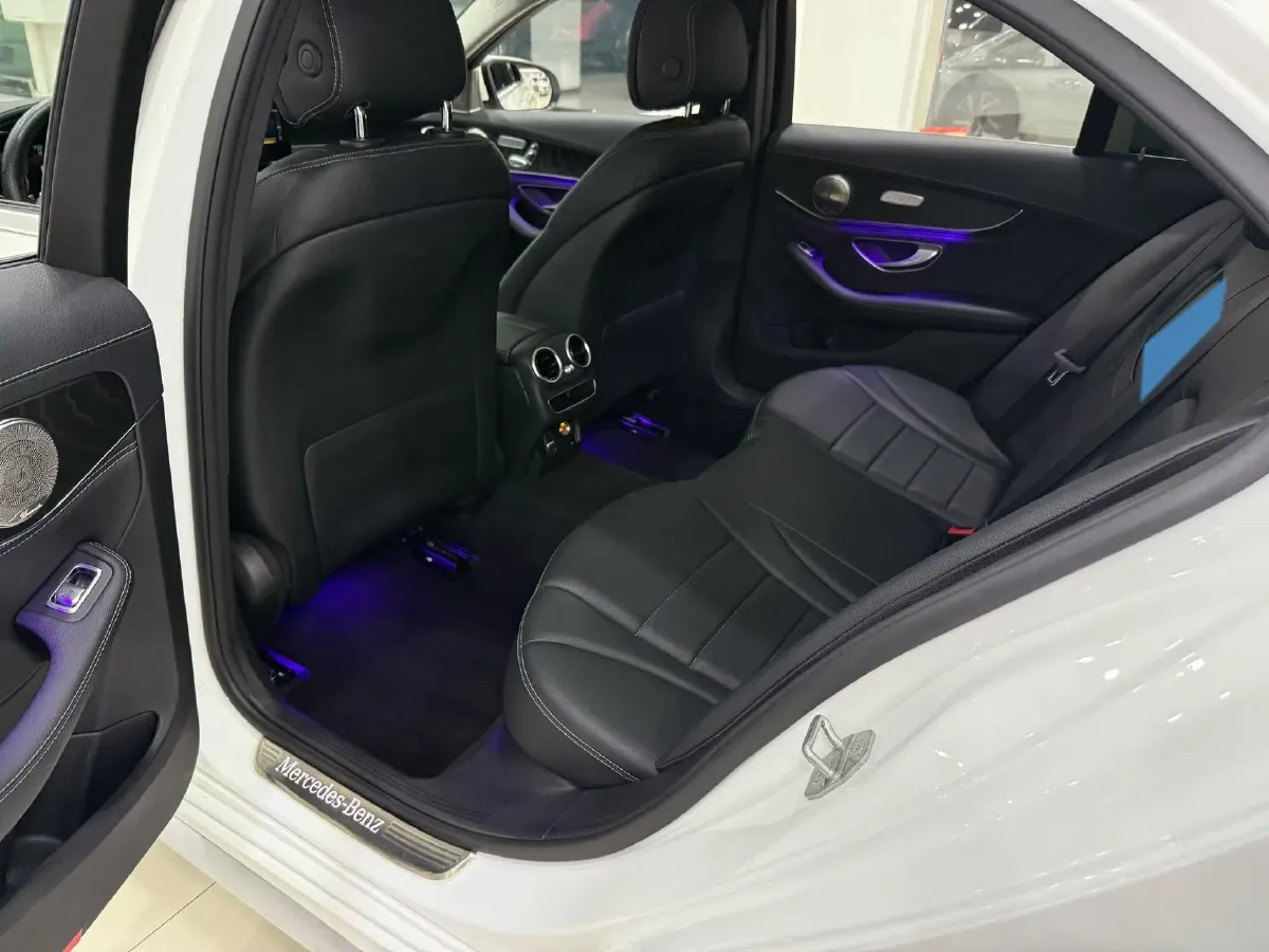 2021 Mercedes-Benz C Class 1.5T 184HP L4 9AT,autocango,china used car exporter,china ev exporter,chinese used car exporter,chinese used ev exporter