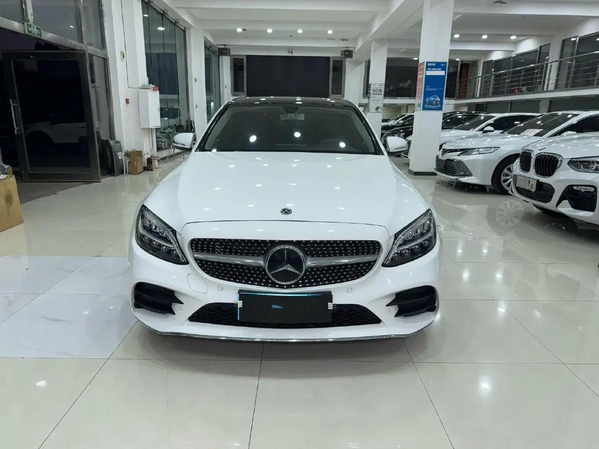 2021 Mercedes-Benz C Class 1.5T 184HP L4 9AT,autocango,china used car exporter,china ev exporter,chinese used car exporter,chinese used ev exporter