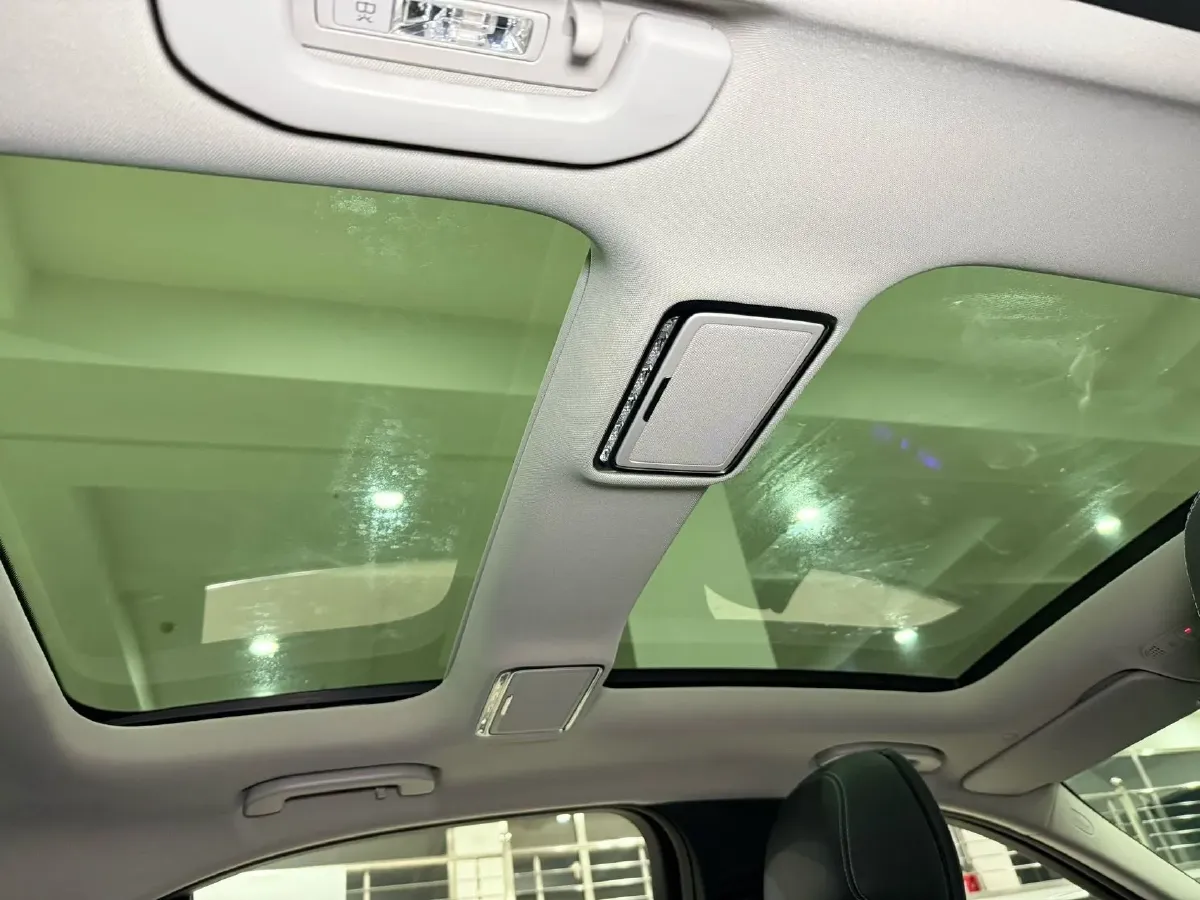 2021 Mercedes-Benz C Class 1.5T 184HP L4 9AT,autocango,china used car exporter,china ev exporter,chinese used car exporter,chinese used ev exporter