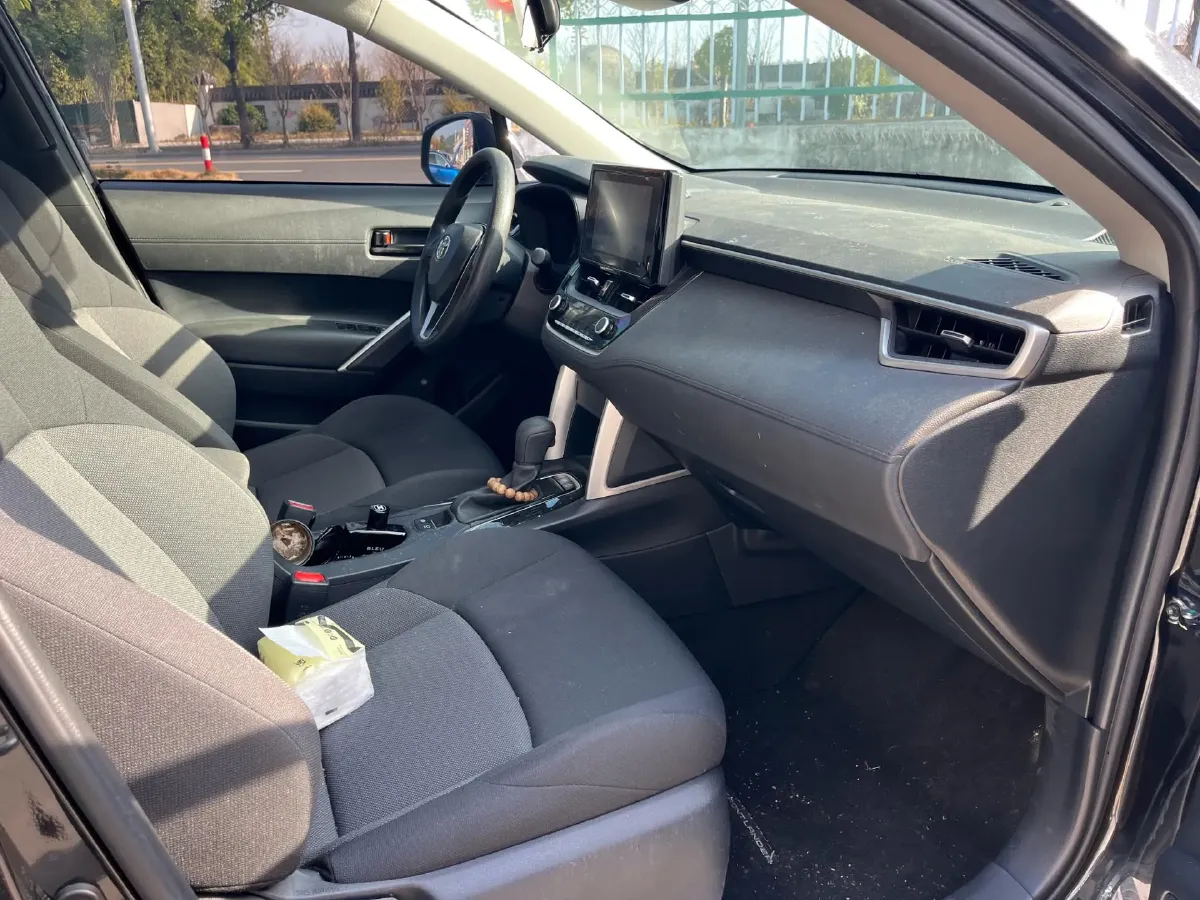 2023 Toyota Frontlander 2.0L 171HP L4 CVT,autocango,china used car exporter,china ev exporter,chinese used car exporter,chinese used ev exporter