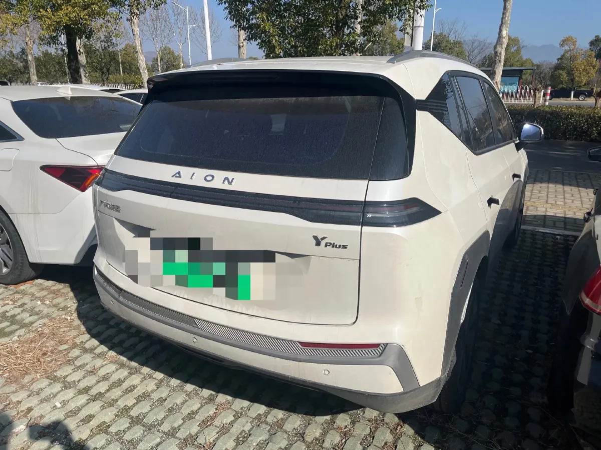 2023 GAC Trumpchi GS4 1.5T 177HP L4 6AT,autocango,china used car exporter,china ev exporter,chinese used car exporter,chinese used ev exporter