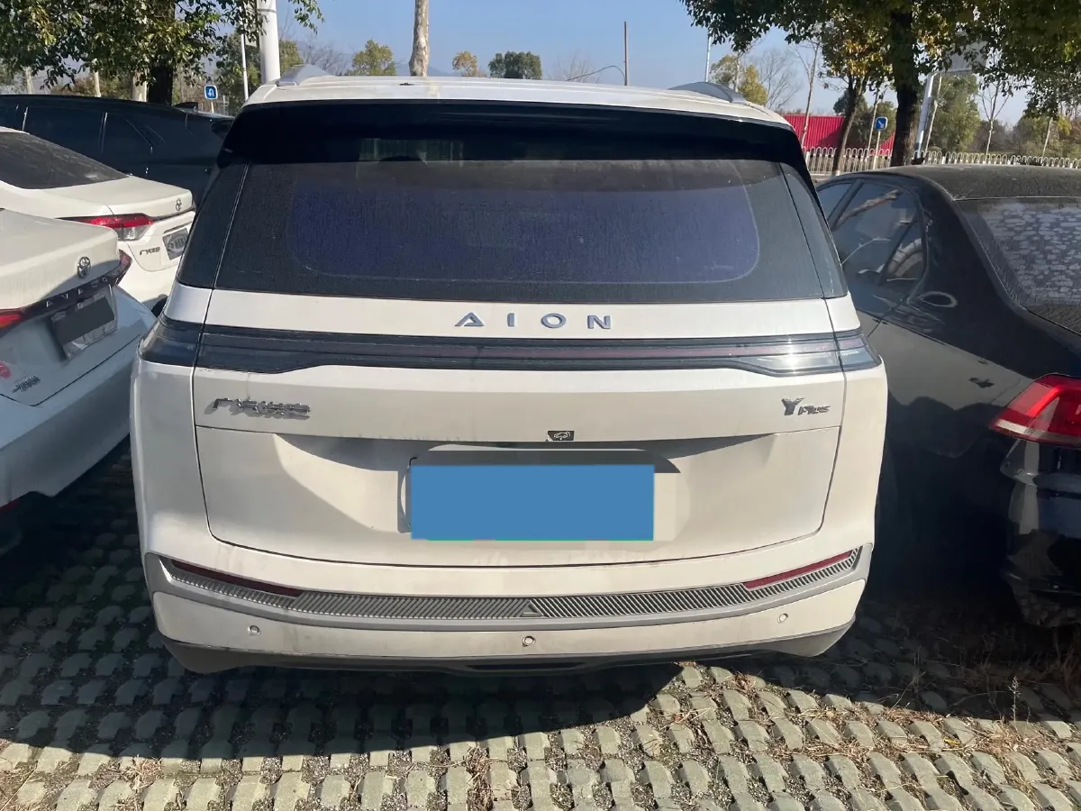 2023 GAC Trumpchi GS4 1.5T 177HP L4 6AT,autocango,china used car exporter,china ev exporter,chinese used car exporter,chinese used ev exporter