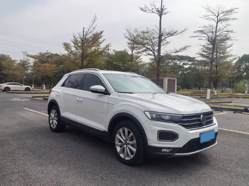 2021 Volkswagen T-Roc 1.4T 150HP L4 7DCT,autocango,china used car exporter,china ev exporter,chinese used car exporter,chinese used ev exporter