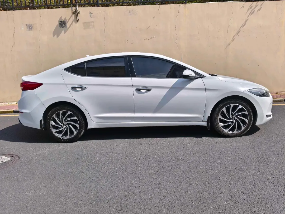 2019 Hyundai Elantra 1.4T 130HP L4 7DCT,autocango,china used car exporter,china ev exporter,chinese used car exporter,chinese used ev exporter
