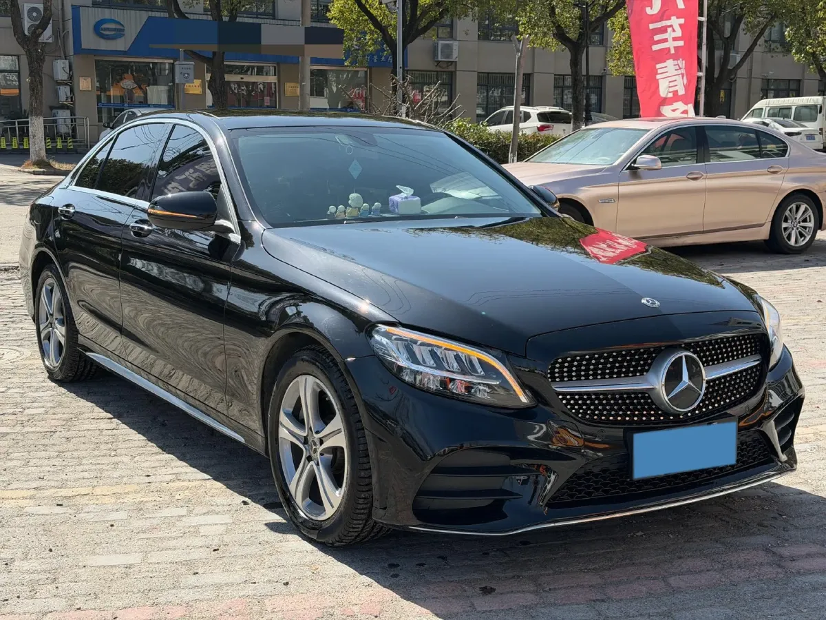 2021 Mercedes-Benz C Class 1.5T 184HP L4 9AT,autocango,china used car exporter,china ev exporter,chinese used car exporter,chinese used ev exporter
