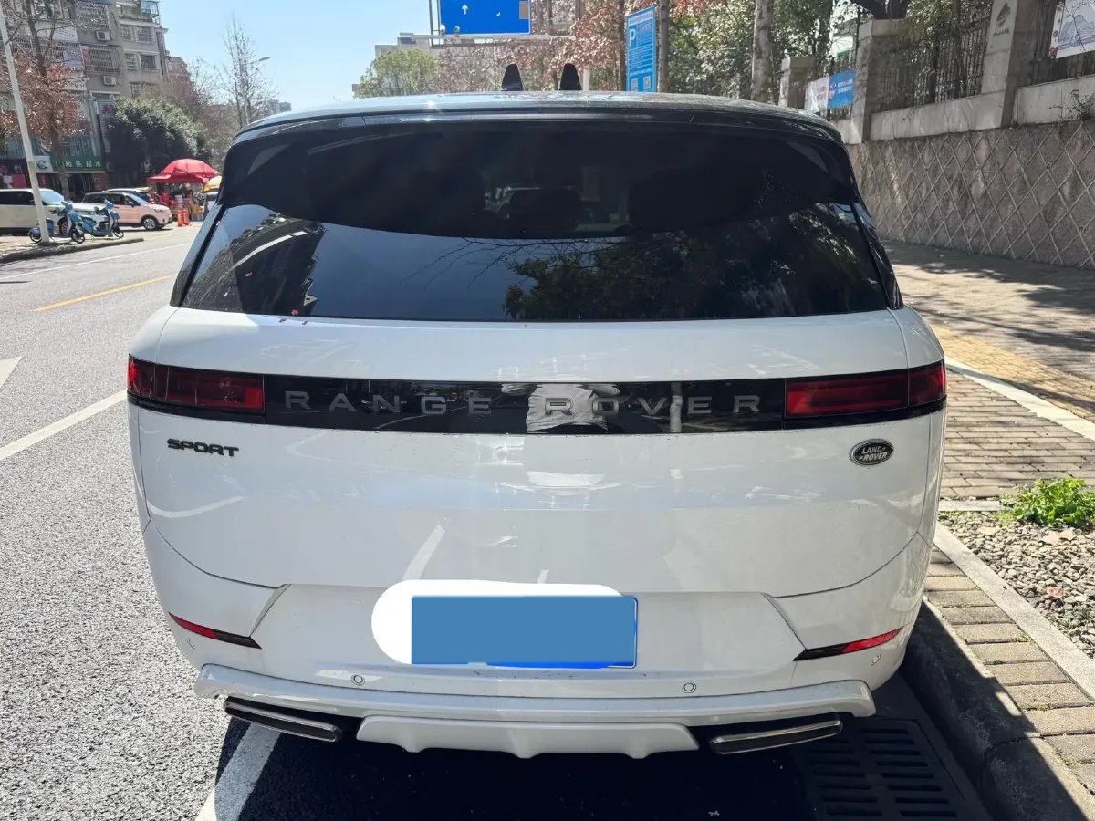 2024 Land Rover Range Rover Sport 3.0T 400HP L6 8AT,autocango,china used car exporter,china ev exporter,chinese used car exporter,chinese used ev exporter