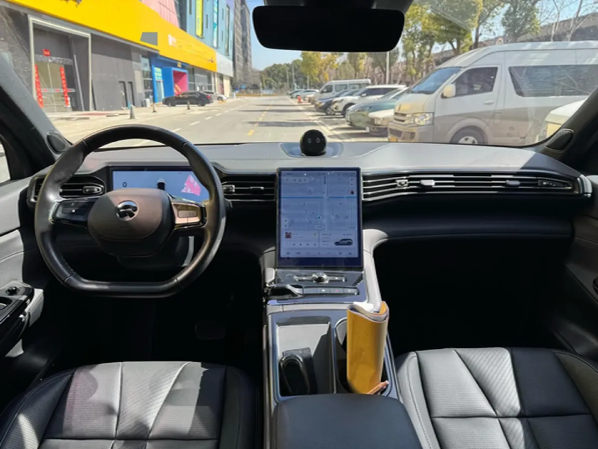 2022 NIO ES8 BEV 75KWH,autocango,china used car exporter,china ev exporter,chinese used car exporter,chinese used ev exporter