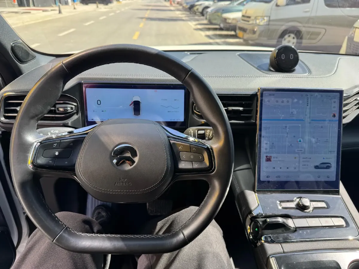 2022 NIO ES8 BEV 75KWH,autocango,china used car exporter,china ev exporter,chinese used car exporter,chinese used ev exporter