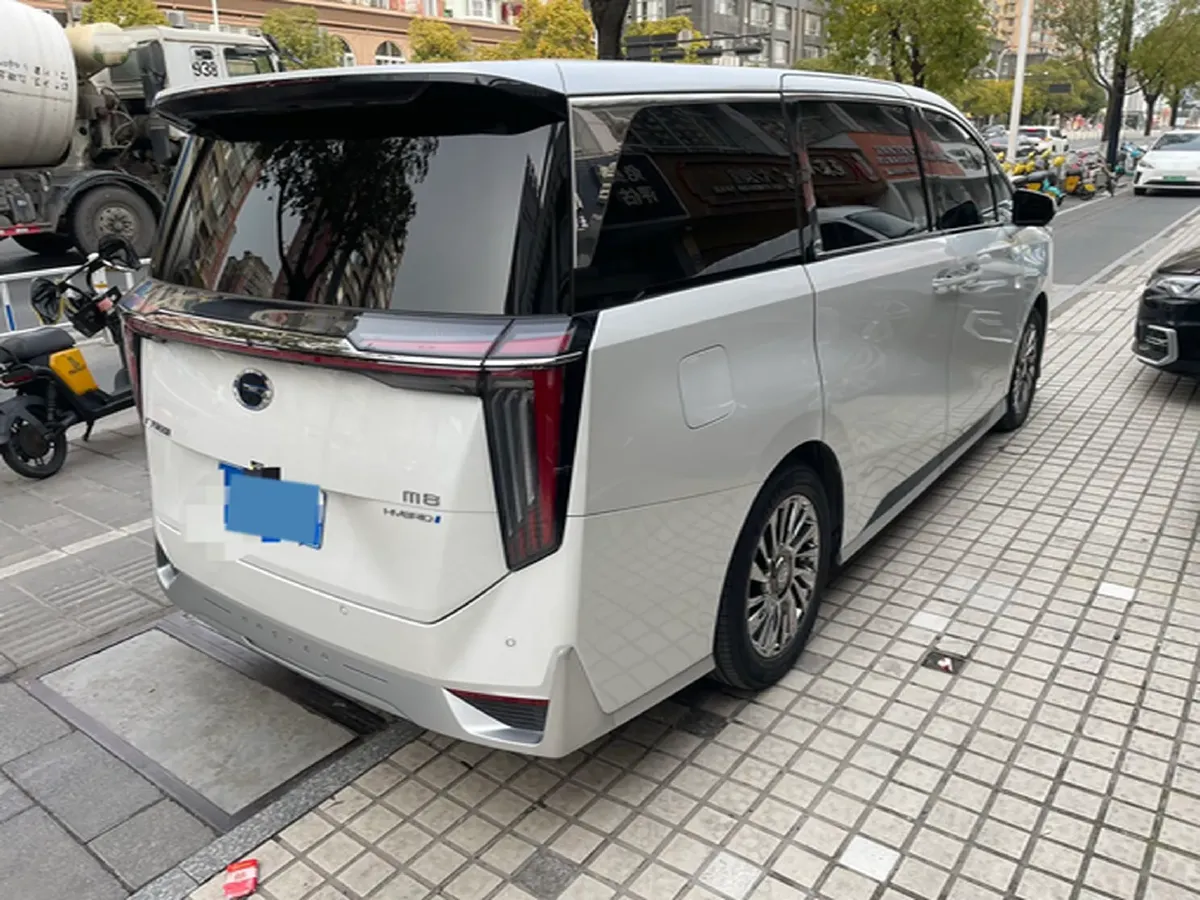 2025 GAC Trumpchi M8 2.0T 190HP L4 2DHT Hybrid,autocango,china used car exporter,china ev exporter,chinese used car exporter,chinese used ev exporter