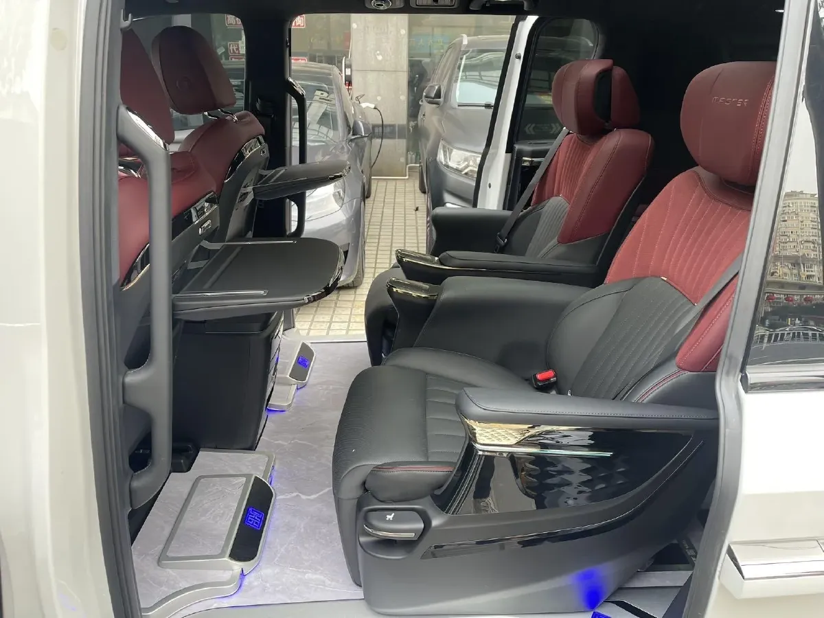 2025 GAC Trumpchi M8 2.0T 190HP L4 2DHT Hybrid,autocango,china used car exporter,china ev exporter,chinese used car exporter,chinese used ev exporter