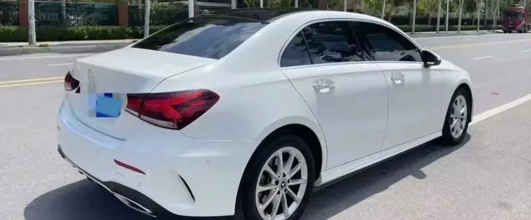 2020 Mercedes-Benz A Class 1.3T 163HP L4 7DCT,autocango,china used car exporter,china ev exporter,chinese used car exporter,chinese used ev exporter