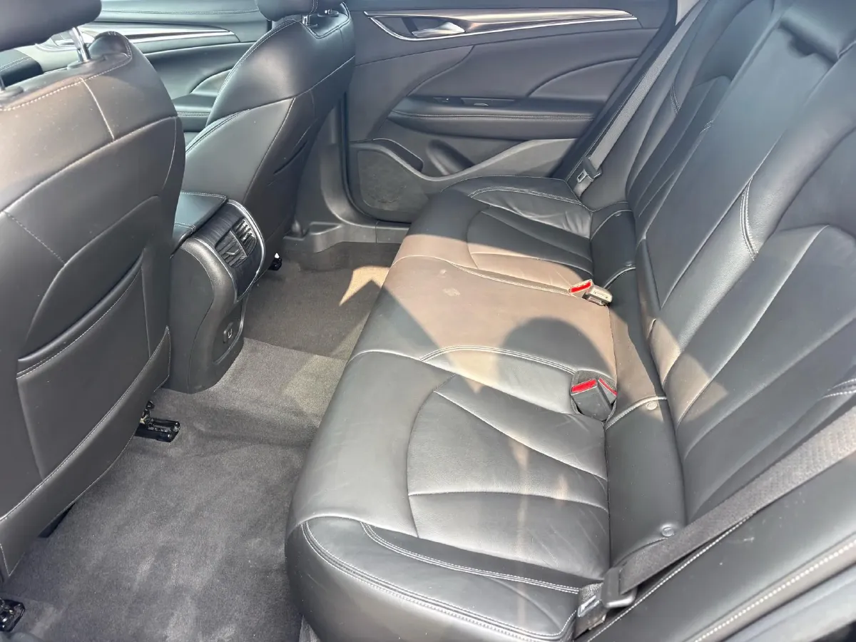 2021 Buick Larcosse 2.0T 237HP L4 9AT,autocango,china used car exporter,china ev exporter,chinese used car exporter,chinese used ev exporter