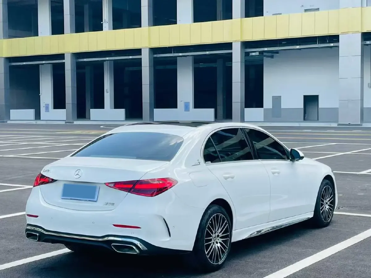 2025 Mercedes-Benz C Class 1.5T 204HP L4 9AT,autocango,china used car exporter,china ev exporter,chinese used car exporter,chinese used ev exporter