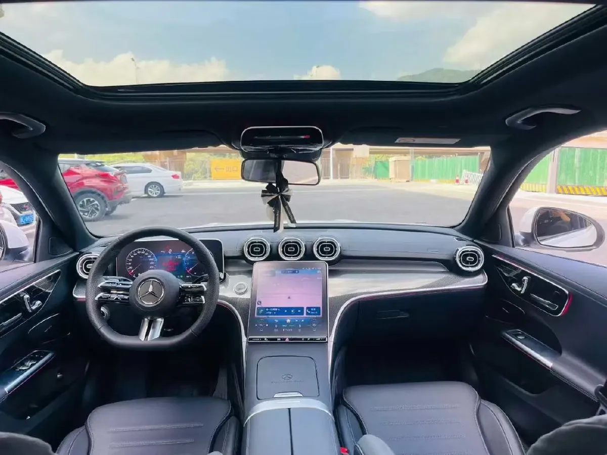 2025 Mercedes-Benz C Class 1.5T 204HP L4 9AT,autocango,china used car exporter,china ev exporter,chinese used car exporter,chinese used ev exporter